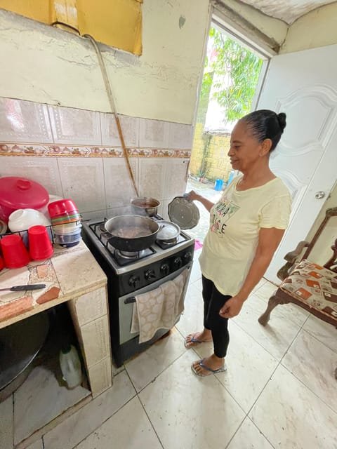 Dominican Cooking & Hood Walk Tour - Image 2