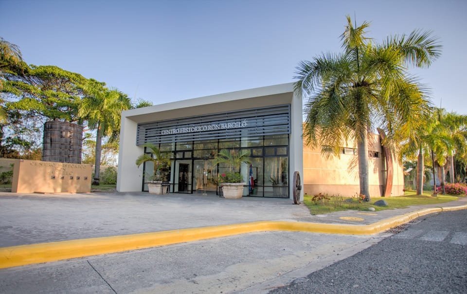 Ron Barcerló: Rum Factory Tour with Rum Tastings - Image 4