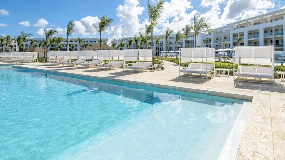 Private Transfer from Paradisus Grand Cana to SDQ - Image 4