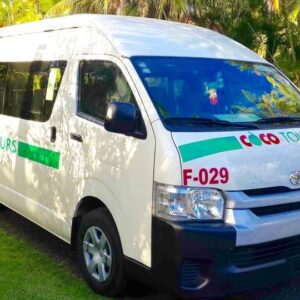Santiago: Private 1-way Transfer Santo Domingo/Samana/P.Cana