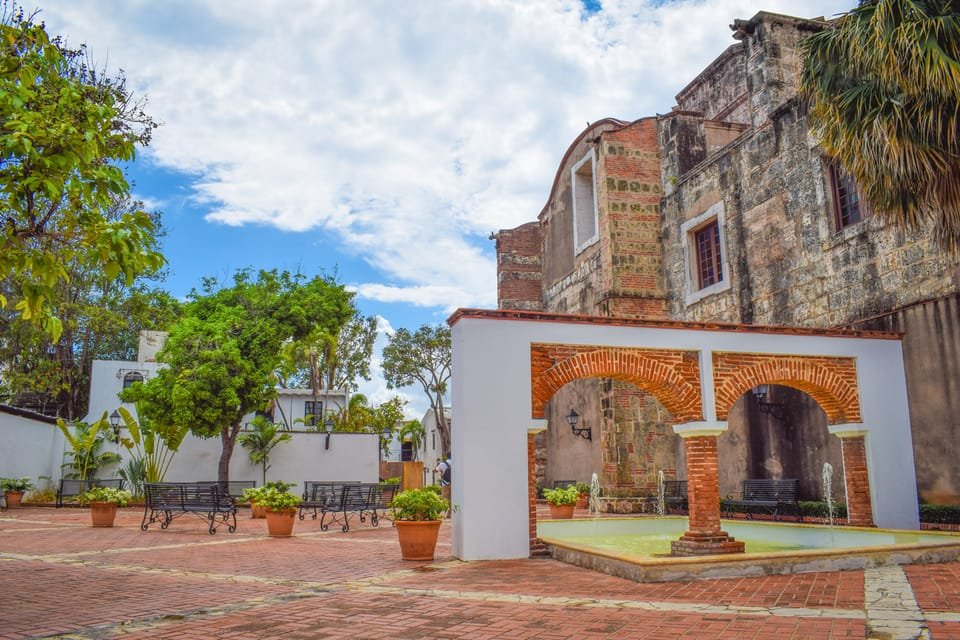 Punta Cana: Santo Domingo Day Trip with Tickets and Lunch - Image 5