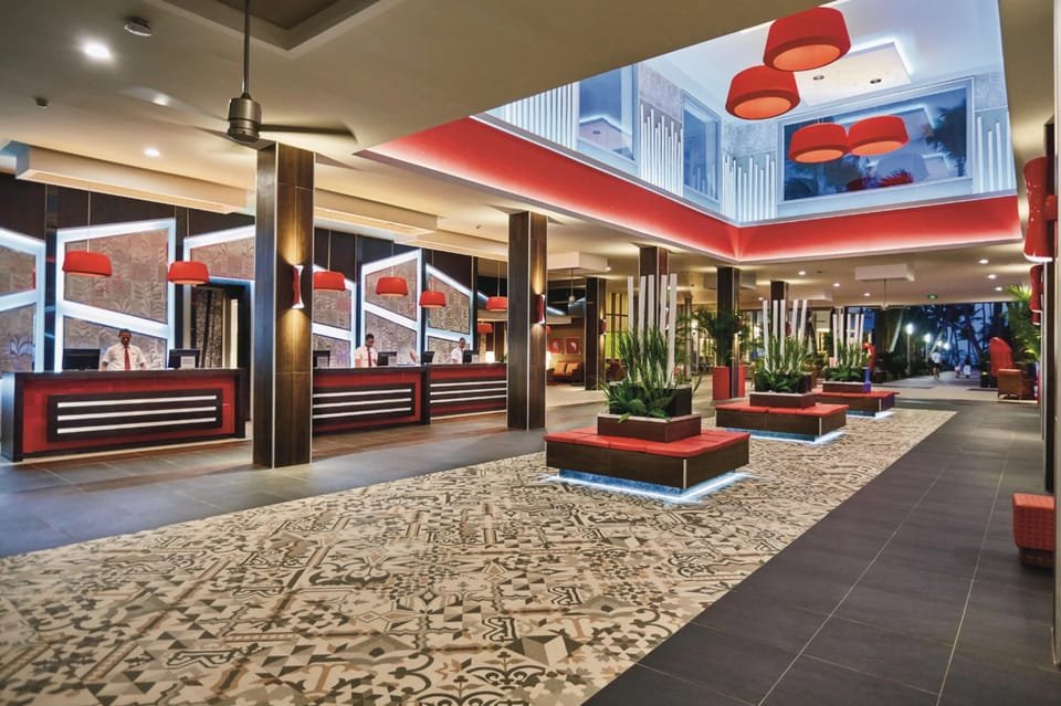 Private Tranfer Punta Cana Airport to Riu Bambu - Image 9