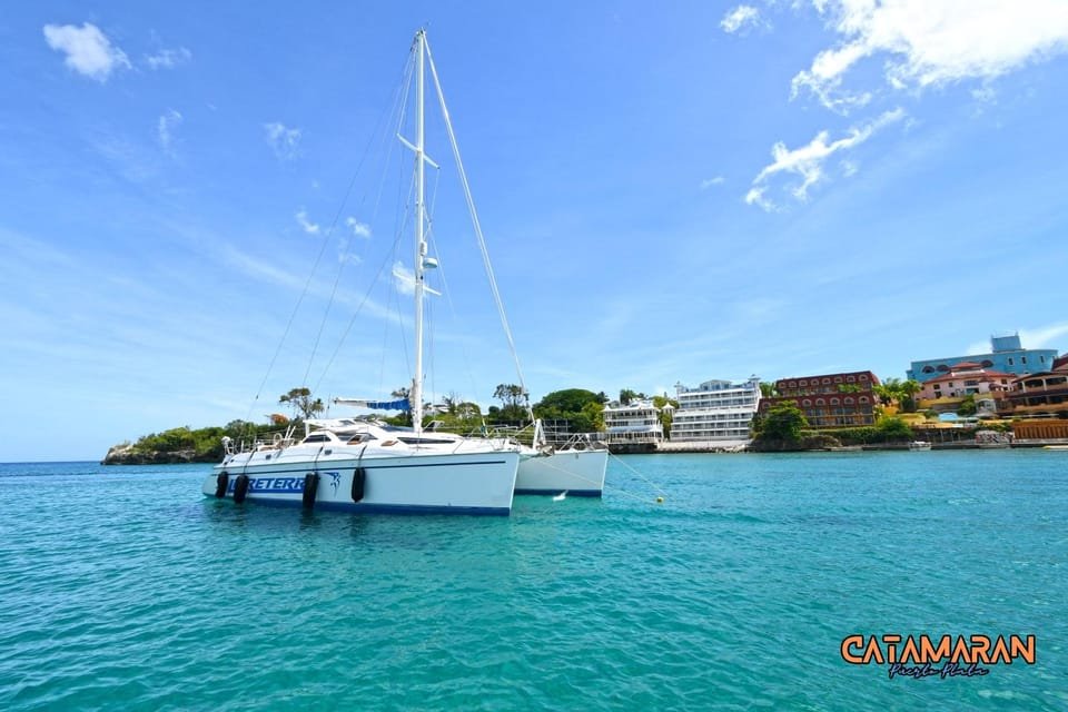 Private Party boat catamaran excursion + drinks and Barbecue - Image 10