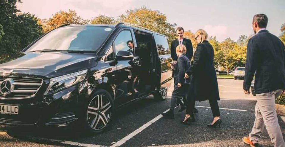 Vip Transportation & Luxury Car Services In (PUJ) To Hotels - Image 11
