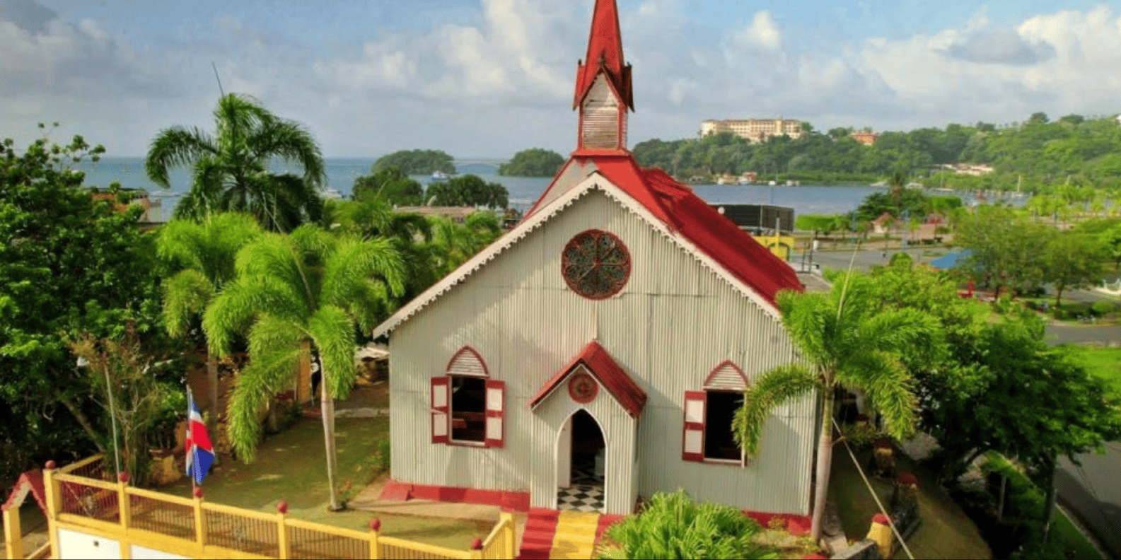 Samana: City Tour + Whale Watching + Cayo Levantado - Image 3