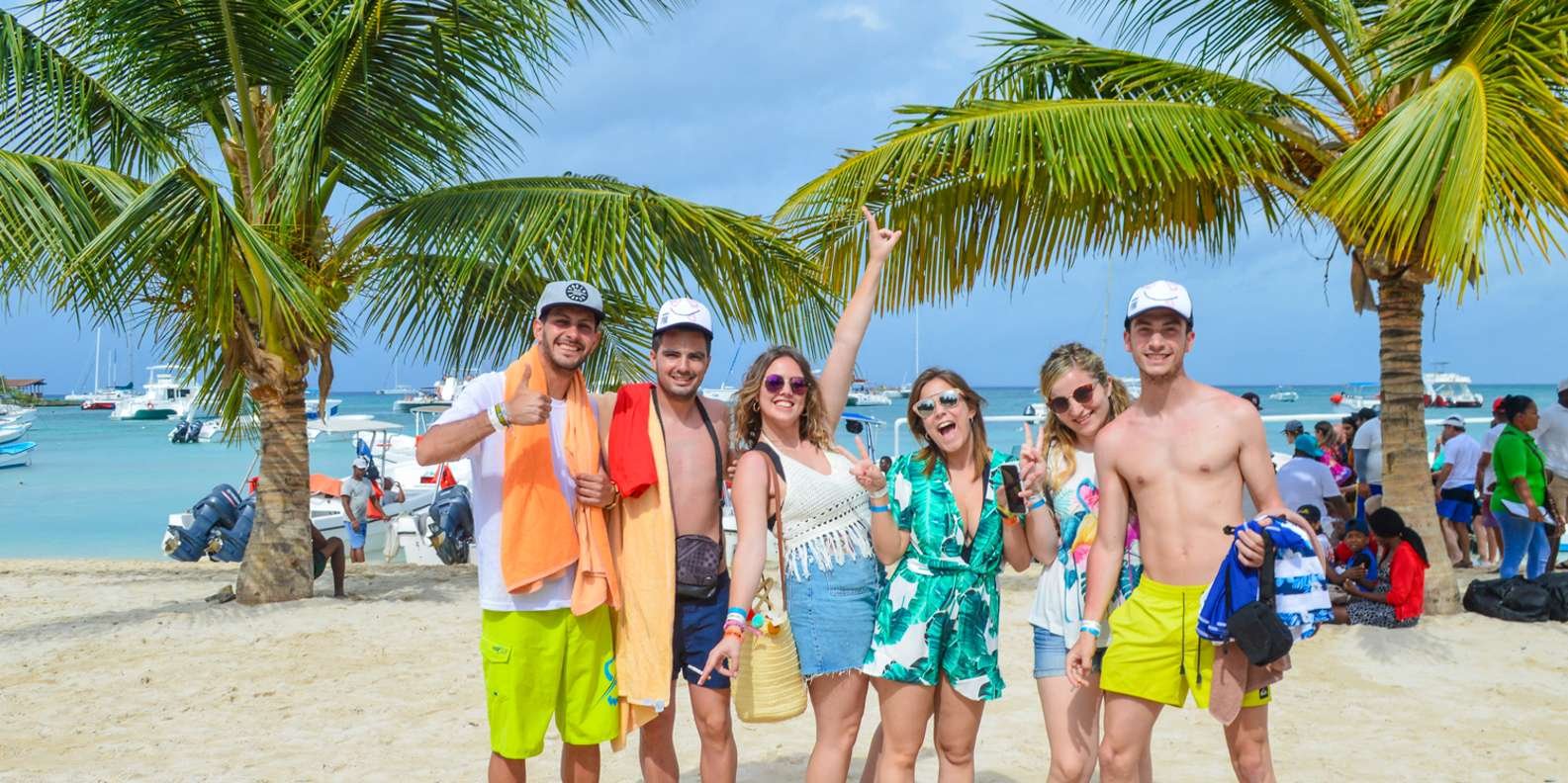 From Santo Domingo: Saona Island Day Trip w/ Lunch & Drinks - Image 15