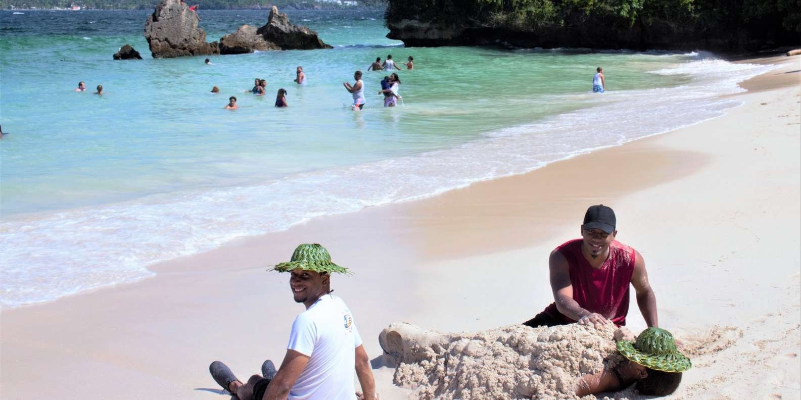 Samana: City Tour + Whale Watching + Cayo Levantado - Image 4