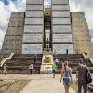Santo Domingo Sightseeing Tour with Lunch