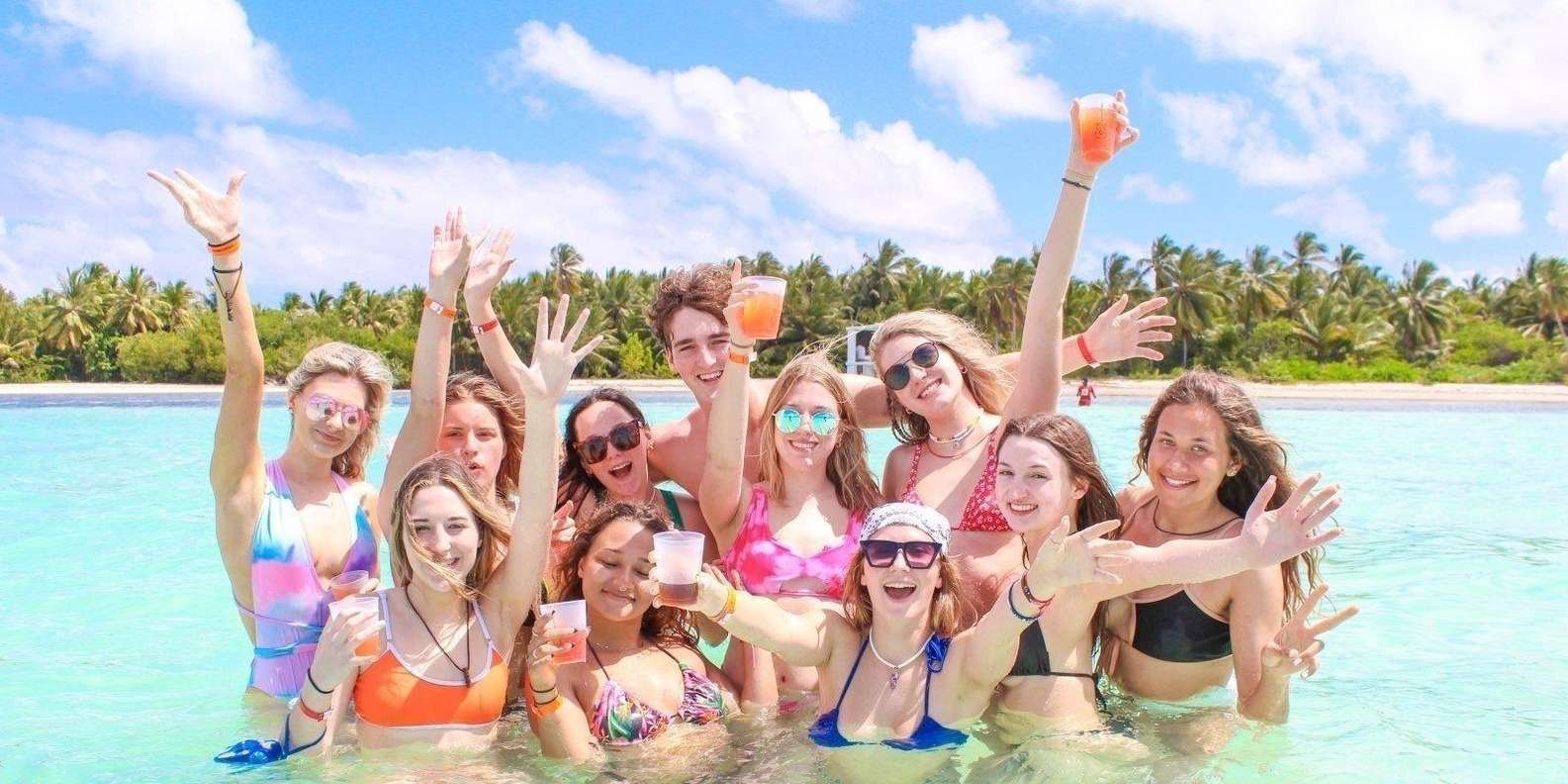 Party boat in Punta Cana with Open Bar and Reef Snorkeling - Image 4