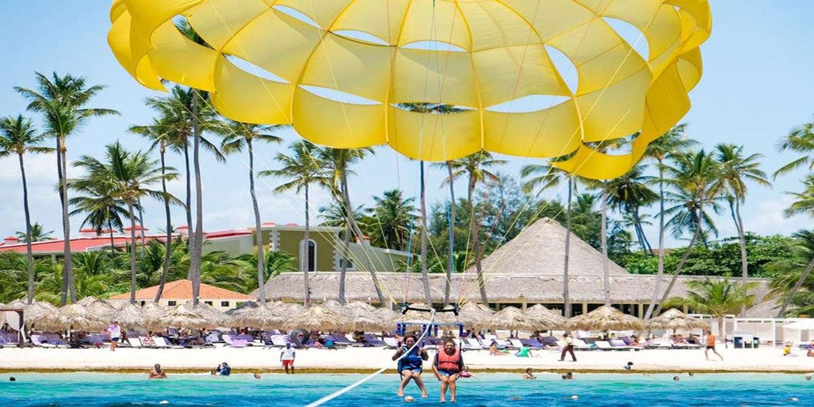 Parasailing in Punta Cana: Adrenaline Rush in the Sky - Image 4