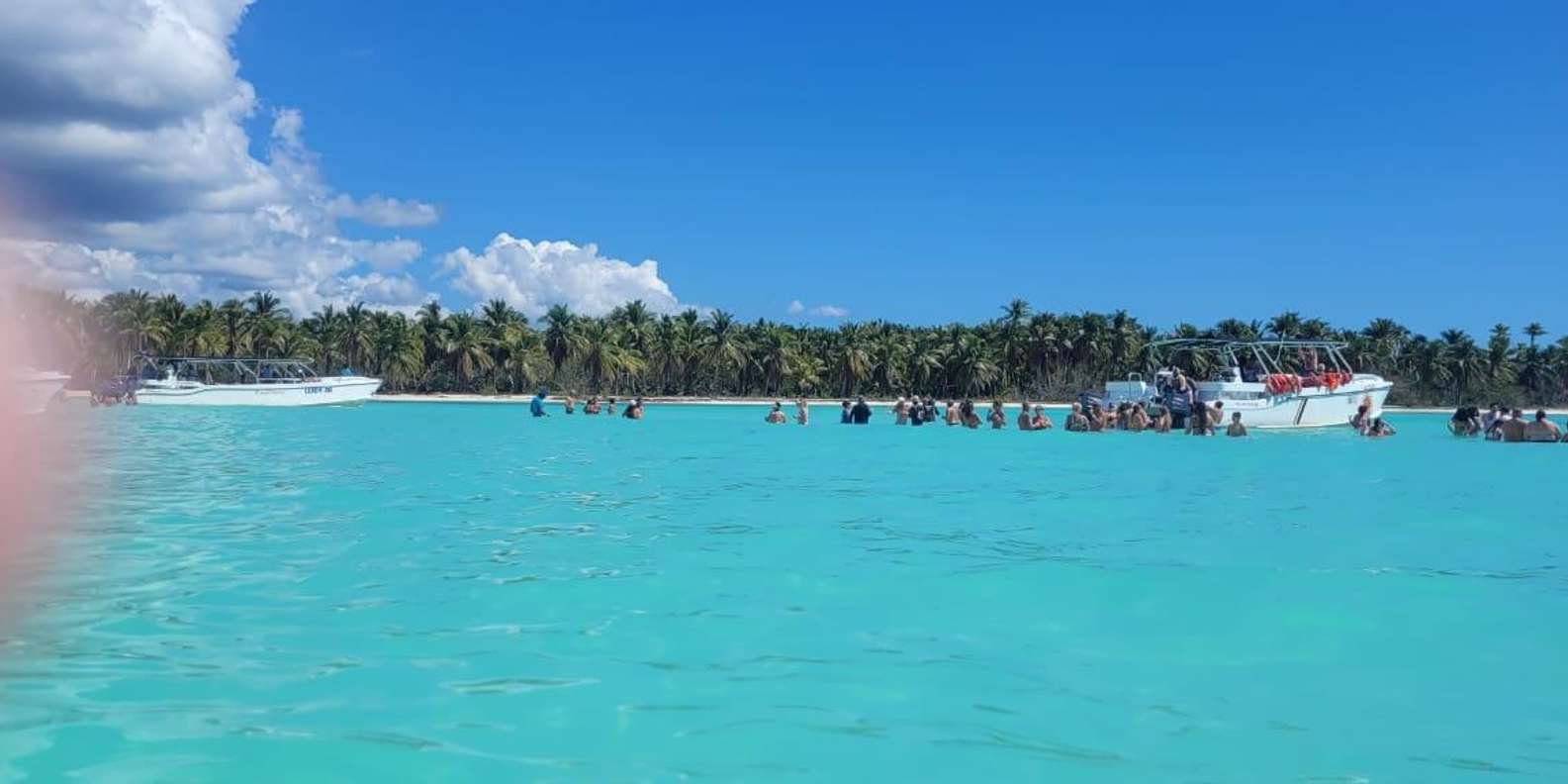 Isla Saona Day Trip From Santo Domingo with Lunch - Image 4