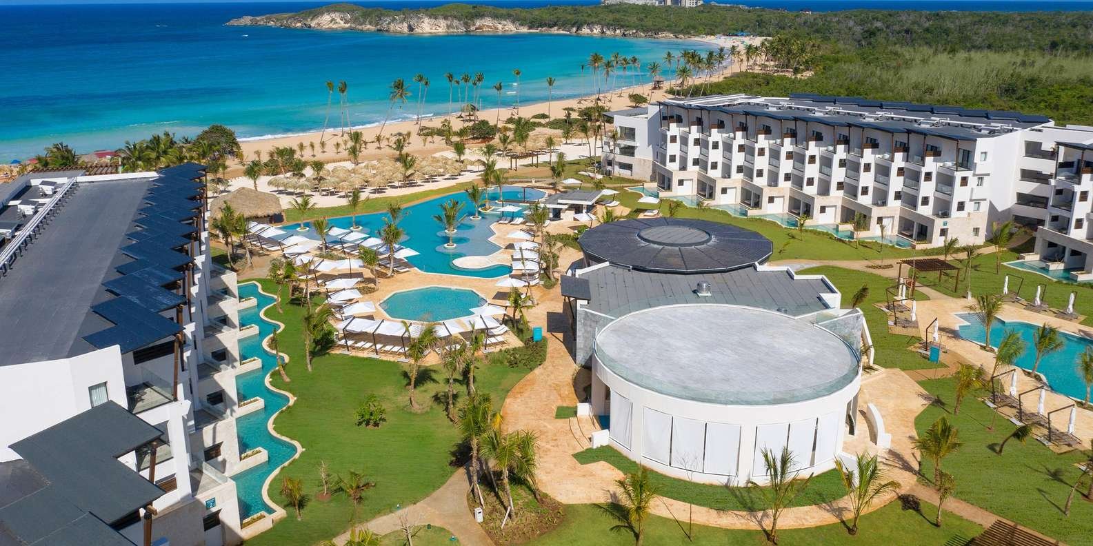 Private Transfer from Punta Cana Airport to Dreams Onyx - Image 4