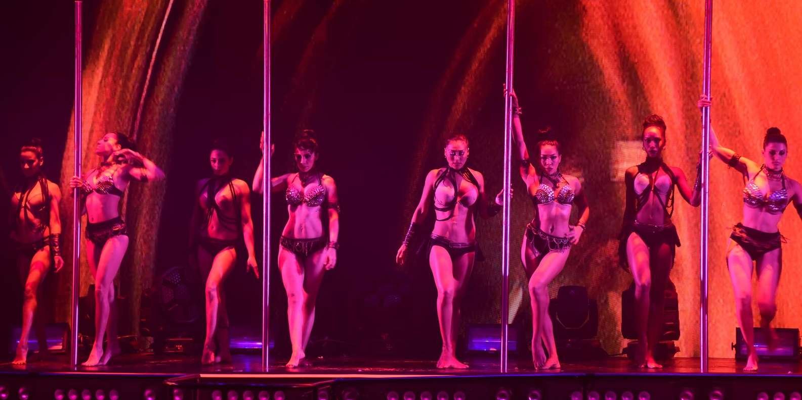Punta Cana: Coco Bongo Nightclub with Round-Trip Transfer - Image 5