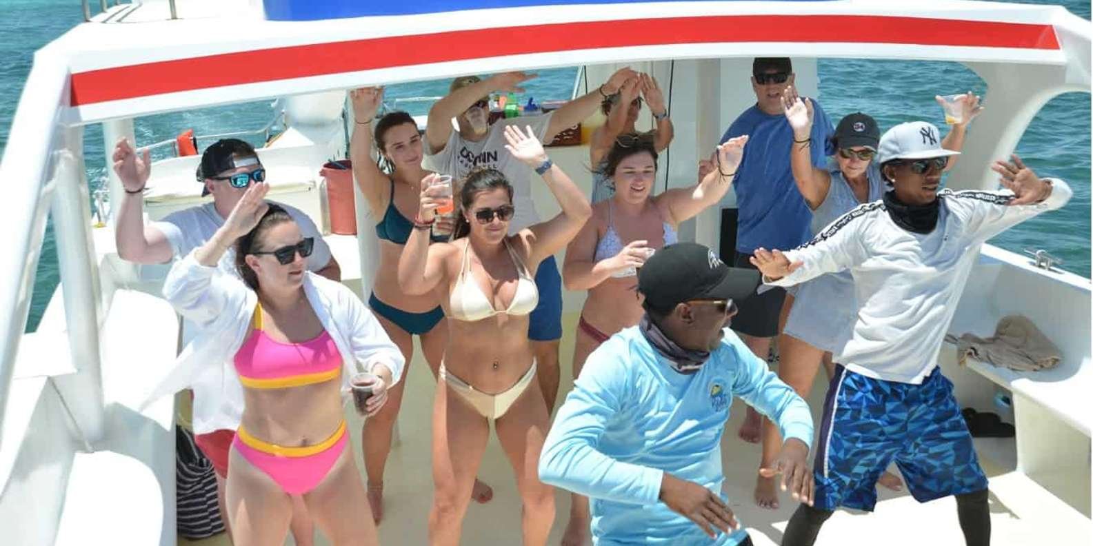 Party boat in Punta Cana with Open Bar and Reef Snorkeling - Image 6