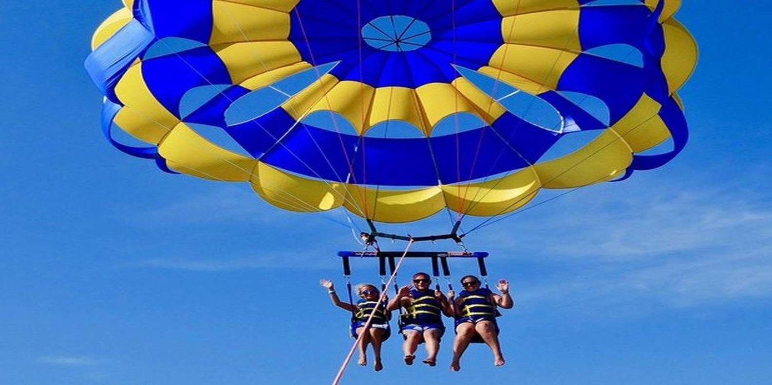 Parasailing in Punta Cana: Adrenaline Rush in the Sky - Image 7