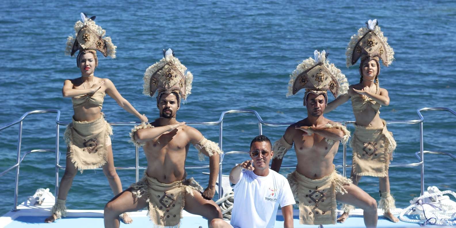 Punta Cana: Catamaran Tour with Taiguey Emotion Show - Image 8